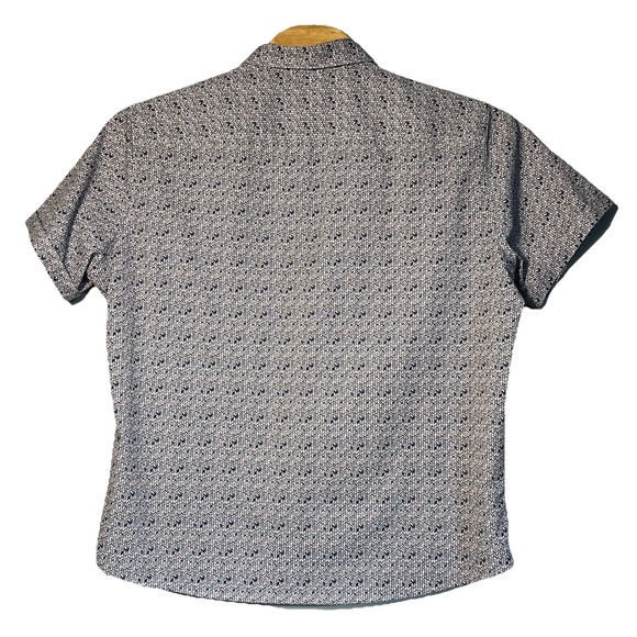 Apt 9 Men's XXL‎ Multicolor Chevron Pattern Button Up Short Sleeve Shirt - Picture 3 of 5